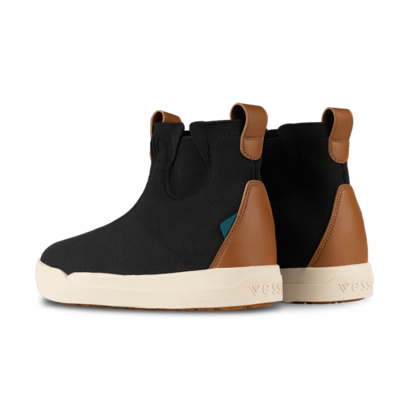 Women's Weekend Chelsea - Asphalt Black on Off-White - Image 4
